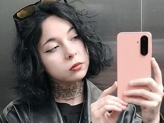 nude webcamgirl picture GildaHudok