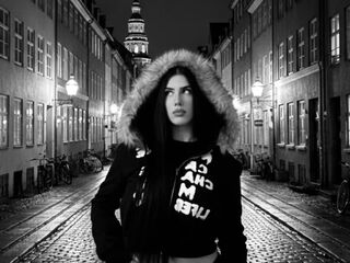 free webcam chat HazelHayese