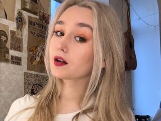 cam girl picture IlianaEggenberg