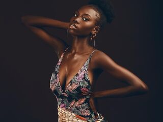 real live cam IssaJenner