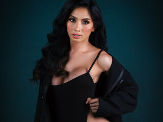 camgirl chatroom JairusAndrada