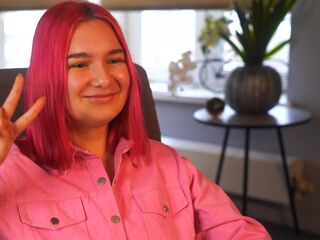 camgirl webcam JameYerian