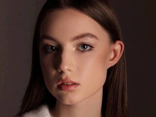 naked camgirl masturbating JaneneFeig