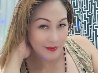 camslut showing pussy JingAmour