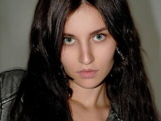 girl cam nude JolineDurda