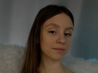 naughty cam girl masturbating JuneMills