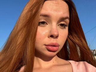 naughty cam bitch KarinaSavastru