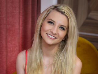 beautiful webcam girl KaylinJann