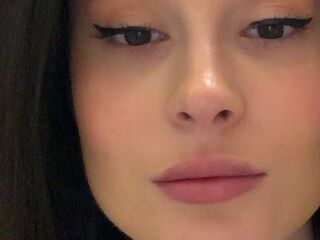 cam slut chat room KrystinTuchman