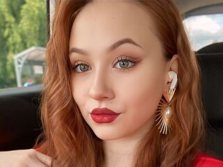 adult web cam LatiaEld