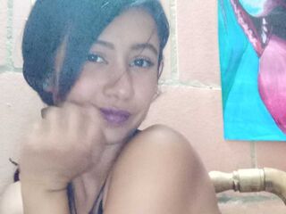 girl cam nude LauSommers