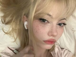 adult chat room LeonardaZeeman