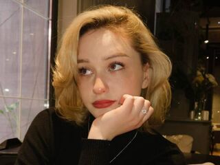 masturbating girl LilithYongi