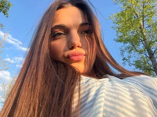 girl cam free LisabethBerczel