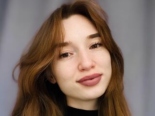 free nude live show LouieAldaco