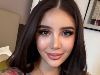 naked girl with live cam fingering LucciaSantos