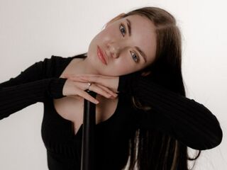 cam girl playing with sextoy LucienneTitlow