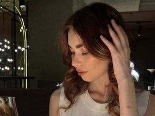 camgirl pic LuxeLina