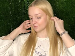 naked girl with webcam fingering MadalineStehlik