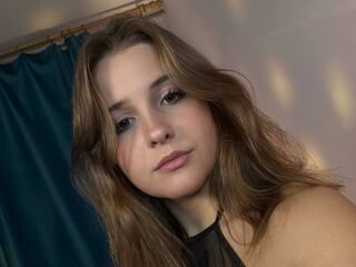 nude webcamgirl MaireGauci