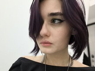 naked girl with webcam masturbating with sextoy MarceleneLierz