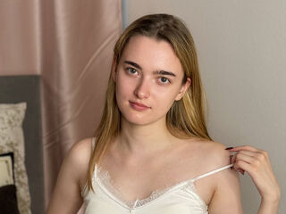 live strip tease show MargoBerks