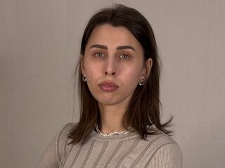 camwhore shaving pussy MarthCapone