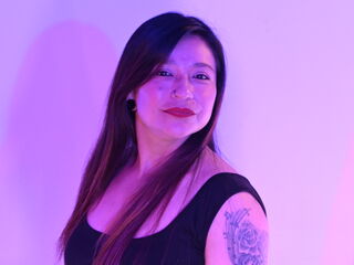 camslut topless MiaMonse