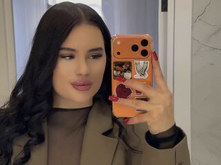 camwhore video MilaCrew