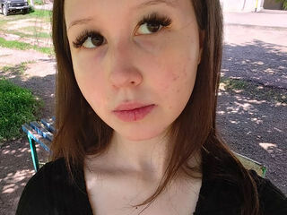 nude webcamgirl photo MonicaKim