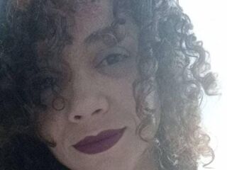 camslut topless NaiaSanz