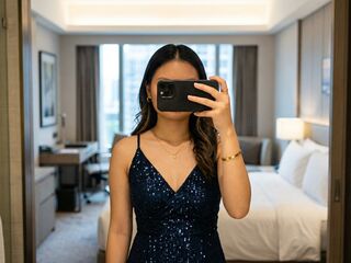 sexy camgirl live NehaSharmau