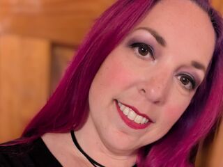 cam girl playing with vibrator NeonMarie
