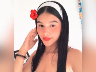 hot webcamslut NikkyRouse