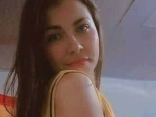 nude gamgirl PauWarren