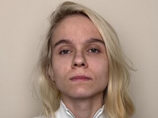 naked cam girl masturbating with sextoy PoulaShade