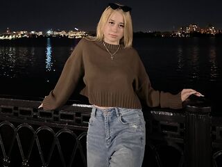 naughty camgirl picture ReginaMirage