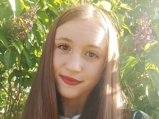 webcam bitch RickiCriblez