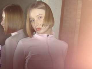 fingering RosinaHeverley