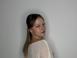 naked cam girl masturbating with sextoy RubieMenso
