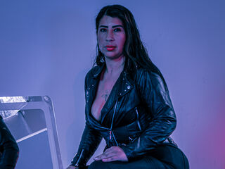 beautiful cam girl SaraDoss