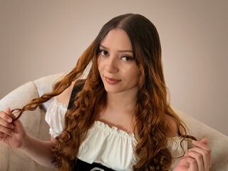 hot cam play SaraDrew