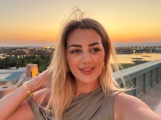 chat room live show SarahCollie