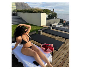 hot naked cam girl SarraJames
