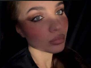 naked webcam girl fingering SeemaRedhouse