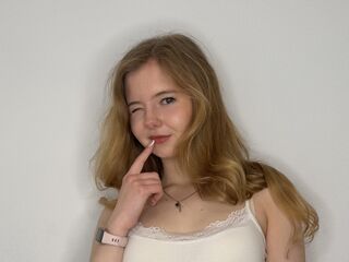 camgirl sex photo SheridanHourani