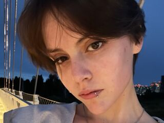 camgirl showing pussy ShirlyQuerio