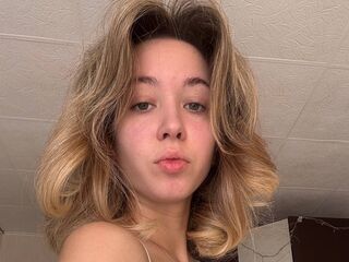 free adult cam SilvaShintaku