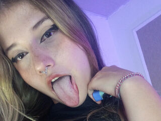 naked girl with webcam masturbating SofiiaVance