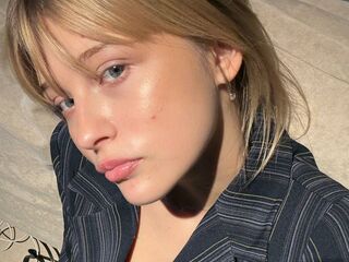 webcam live sex SoledadMadon